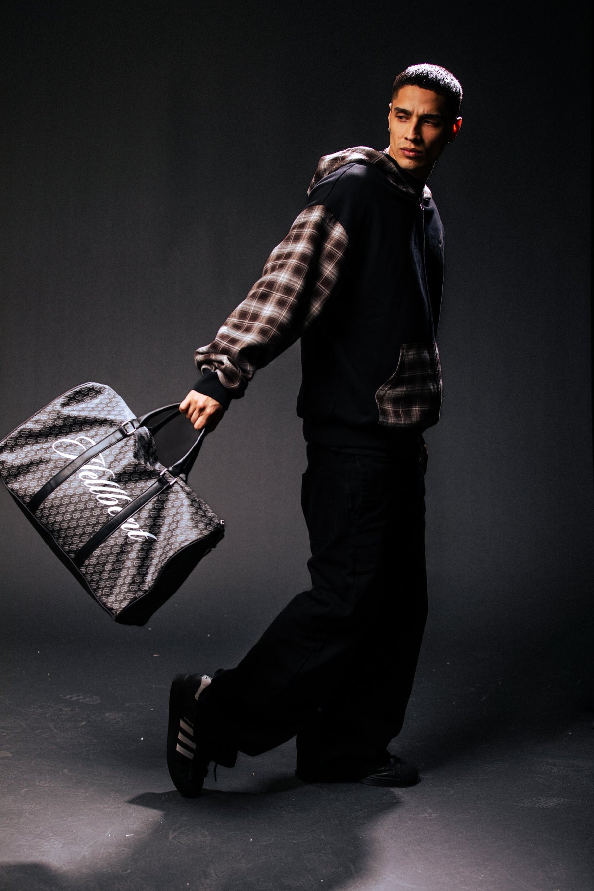 64. Hellbent Signature Duffle Bag (Midnight Black)