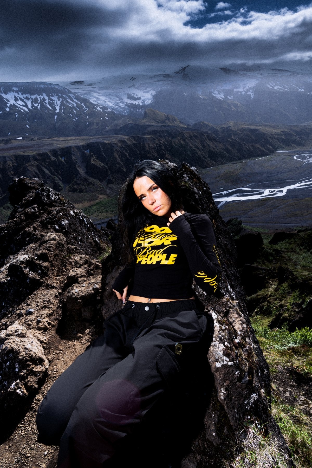 Good Music For Bad People Longsleeve (Black/Yellow)